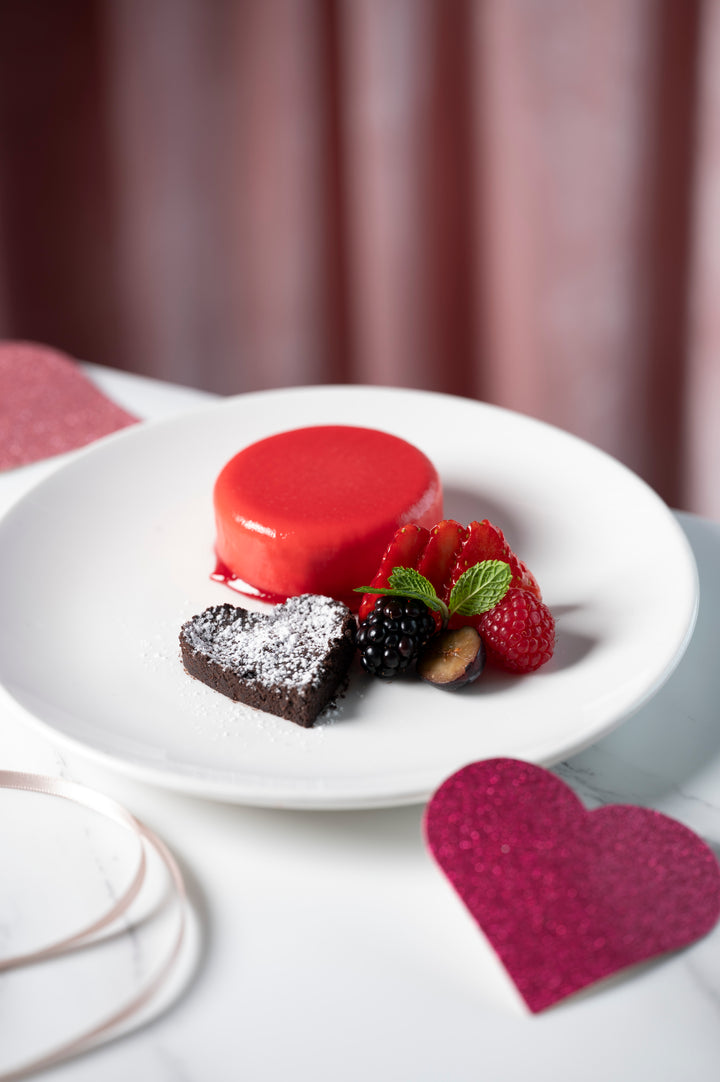 BACI 情人節晚餐 (85折，只限食物) [需付按金]